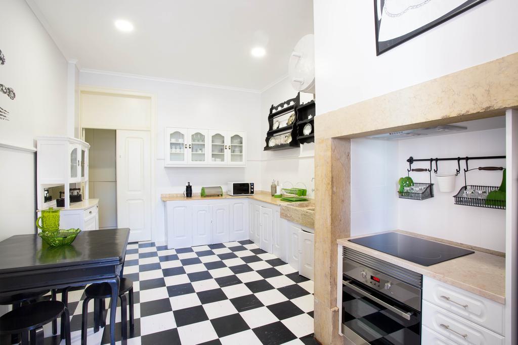 Typical Lisbon Guest House Ngoại thất bức ảnh